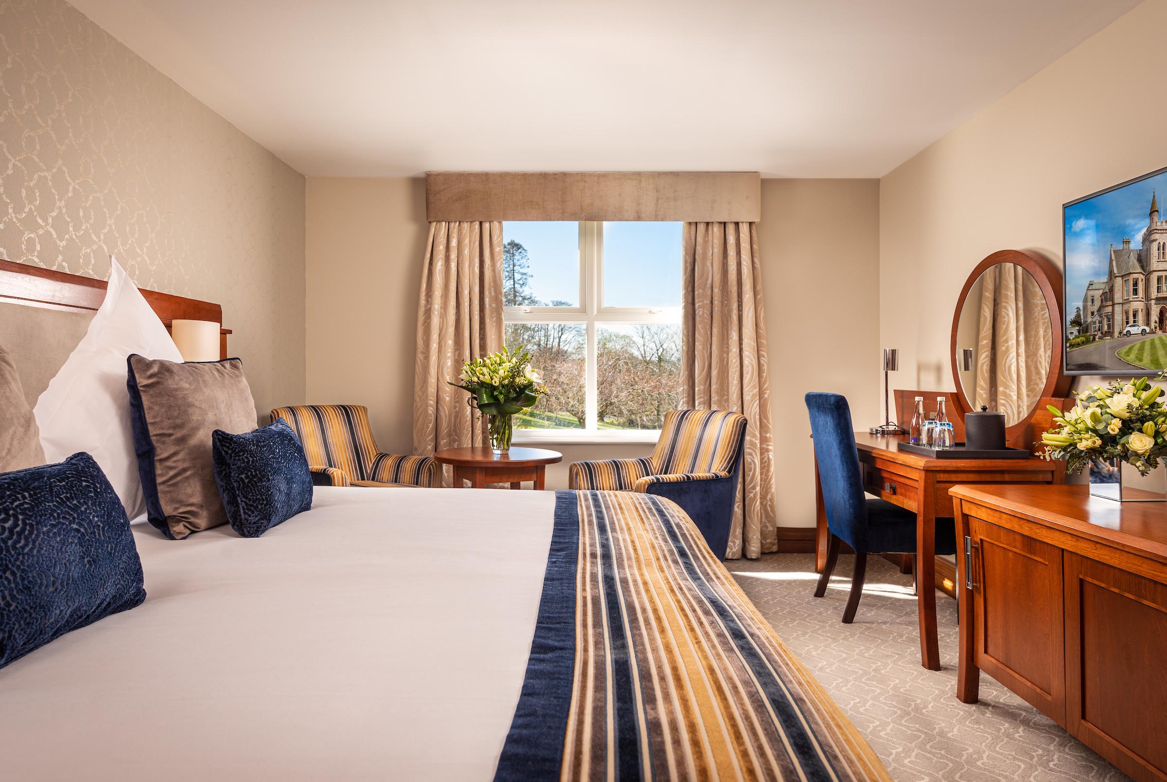 The Culloden Estate And Spa Holywood  Exterior foto A bedroom at the Killarney International Hotel