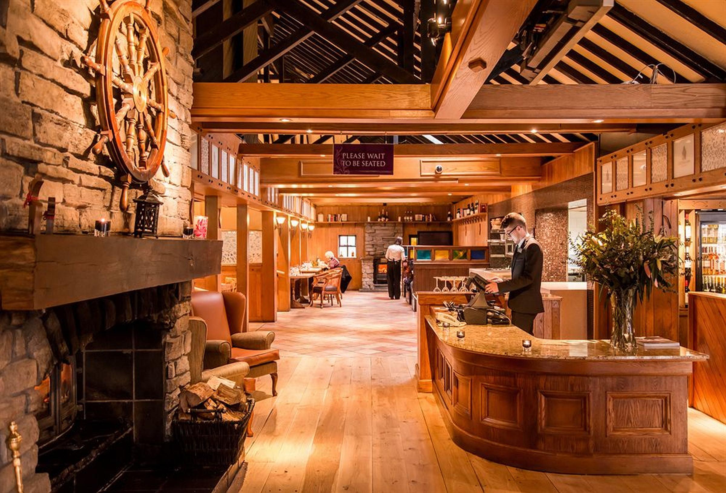 The Culloden Estate And Spa Holywood  Exterior foto The interior of the restaurant
