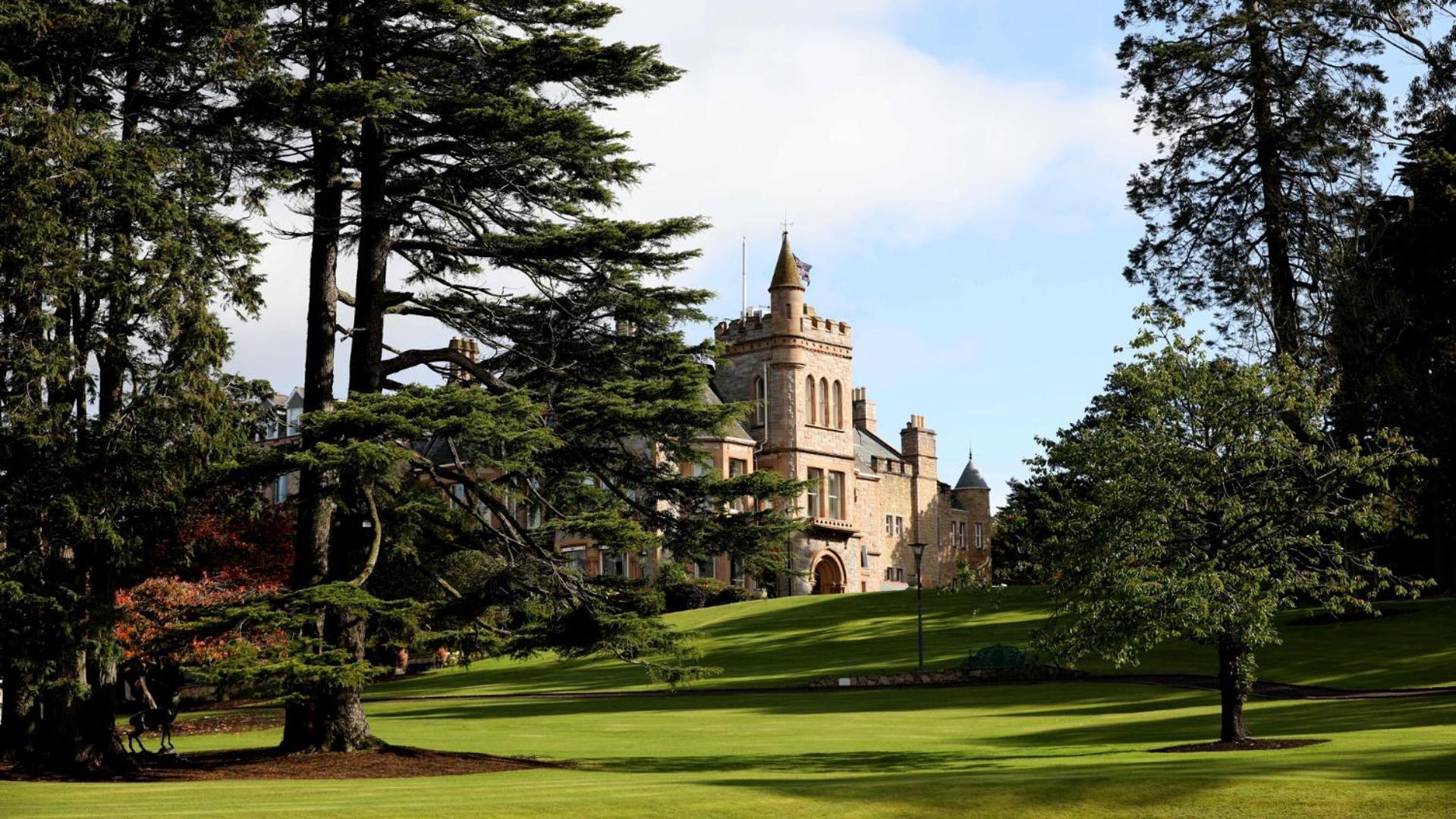 The Culloden Estate And Spa Holywood  Exterior foto The main building of the university