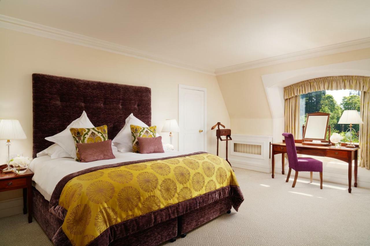The Culloden Estate And Spa Holywood  Exterior foto A bedroom at the hotel